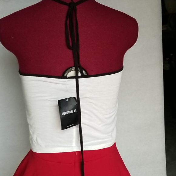 Top - Picture 2 of 2